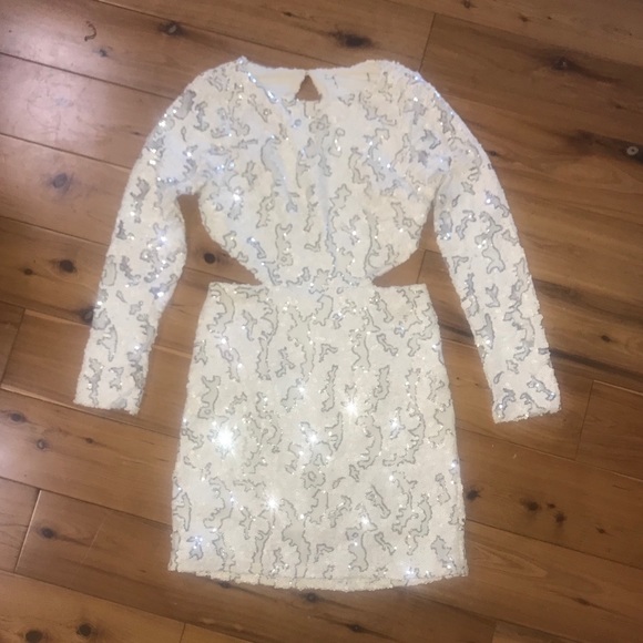 Dresses & Skirts - Gorgeous white sequin dress, great for brides!